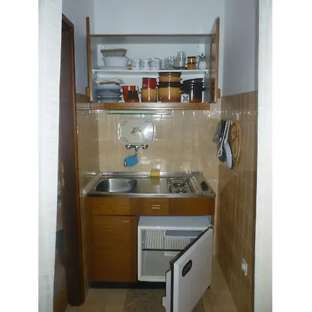 아파트 In With Sea View, Terrace, Air Conditioning, Wi-fi